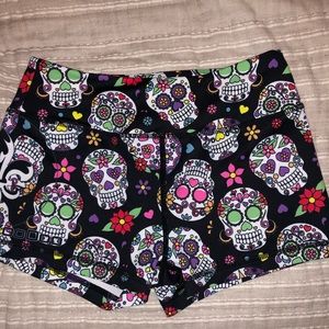 ⚜️Barbell Voo Doo Sugar Skull Shorts